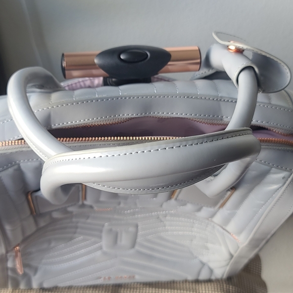 Ted Baker London Travel Bag - Picture 7 of 14